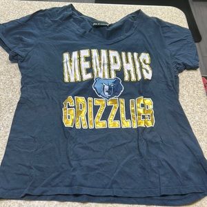 5th and Ocean navy blue Memphis Grizzlies short sleeve shirt XL